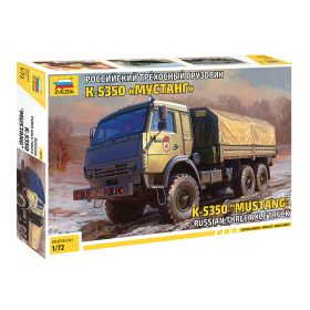   Zvezda 5074 Russian K-5350 "Mustang" 3-Axle Truck 1/72 harcjármű makett