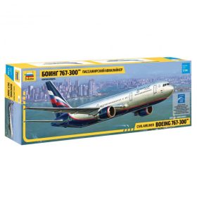   Zvezda 7005 Civil airliner Boeing 767-300 1/144 repülőgép makett