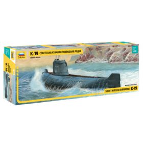   Zvezda 9025 Soviet nuclear submarine K-19 "Hotel" Class 1/350 tengeralattjáró makett